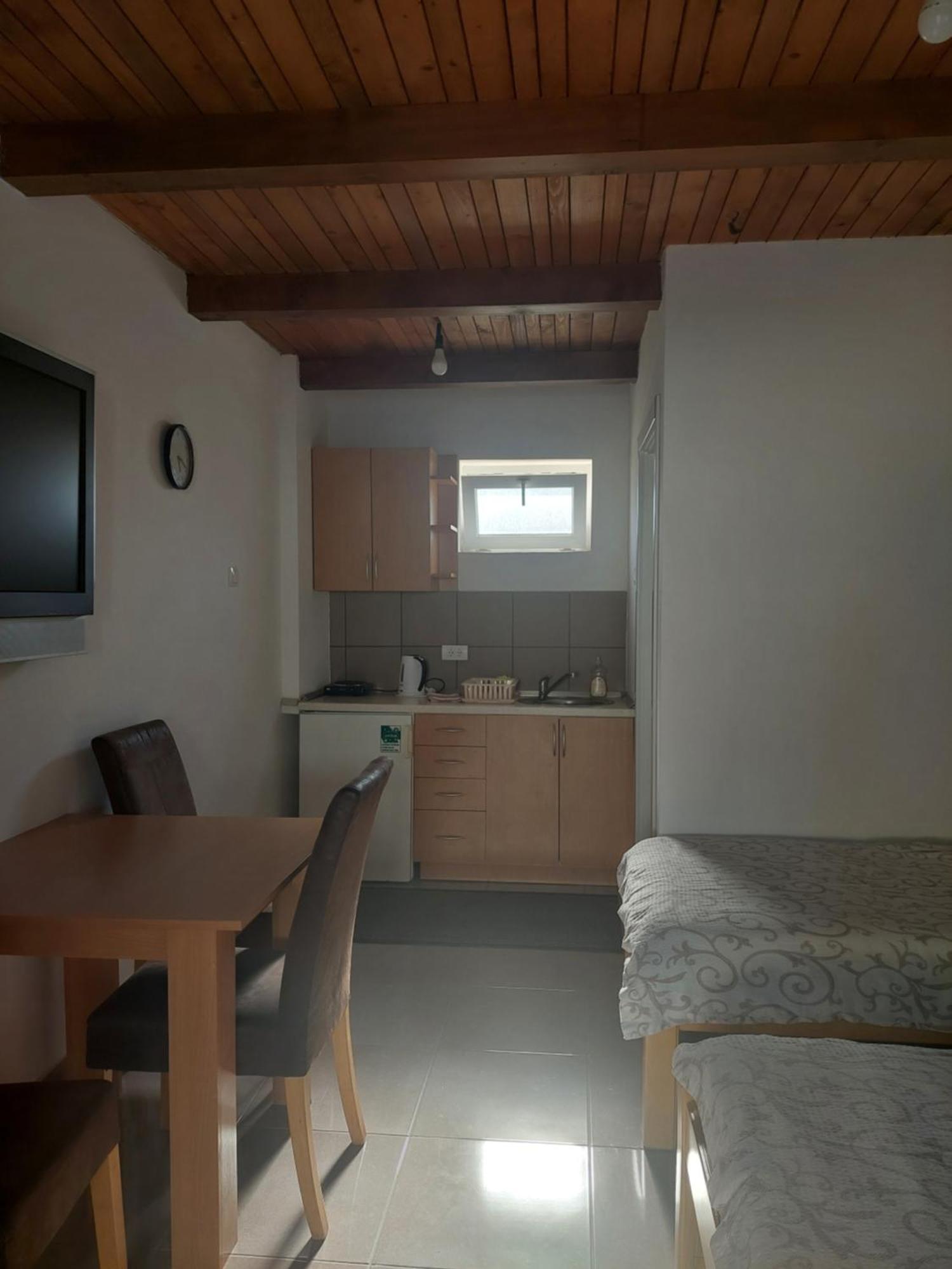 Apartment M&M Pacir Buitenkant foto