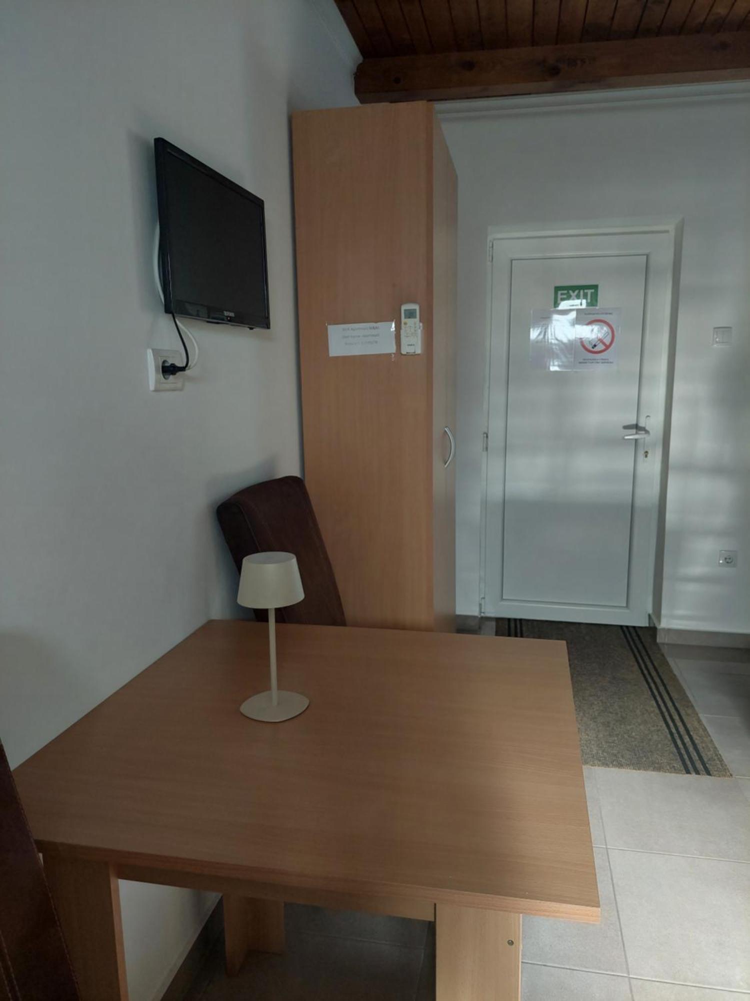 Apartment M&M Pacir Buitenkant foto